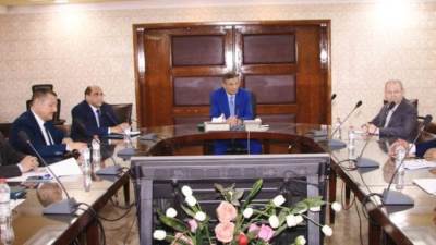 وزير الزراعة يجتمع مع قيادات الهيئة العامة للإصلاح الزراعي