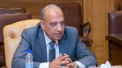 وزير الكهرباء والطاقة المتجددة يتفقد المركز القومى للتحكم التبادلي بالعباسية