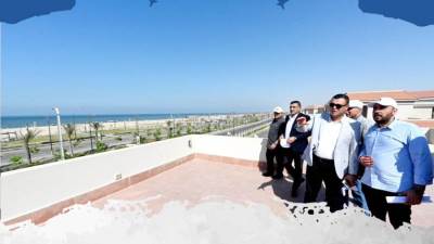 وزير الإسكان يختتم جولته بتفقد المشروعات السكنية ومحطة تحلية مياه البحر بالمنصورة الجديدة