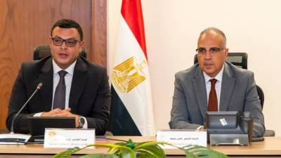 وزيرا الإسكان والري يبحثان عدداً من الموضوعات المشتركة