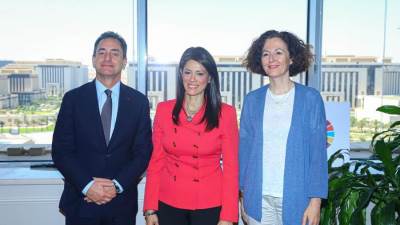 المشاط تلتقي السفير الفرنسي ورئيسة الشئون الثنائية بوزارة الاقتصاد الفرنسية