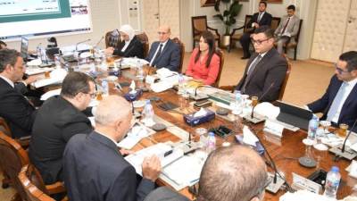 وزير الإسكان يترأس أول اجتماع لمجلس إدارة هيئة المجتمعات العمرانية الجديدة