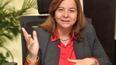 مي عبدالحميد: لجنة للتفتيش على الوحدات المخالفة بالعاشر من رمضان