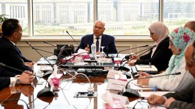 وزير الصناعة والنقل يلتقي وفد شركة ليونزبريدج التابعة لمجموعة ويسون