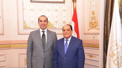 وزير الشئون النيابية والقانونية يلتقي رئيس محكمة النقض ورئيس مجلس القضاء الأعلى