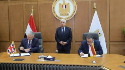 وزير التعليم العالي يشهد توقيع برتوكول بين جامعة الدلتا وجامعة بليموث