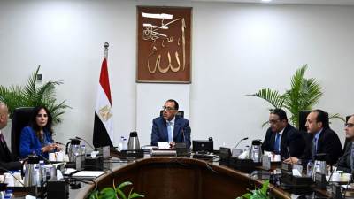 رئيس الوزراء يُتابع جهود جهاز تنمية المشروعات المتوسطة والصغيرة ومتناهية الصغر