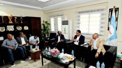 وزير الإسكان يعقد اجتماعا بمقر جهاز "مدينة بدر" لمتابعة سير العمل