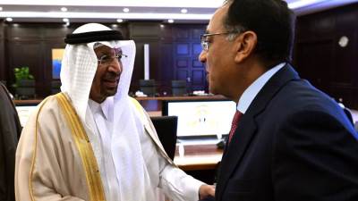 رئيس الوزراء يلتقي وزير الاستثمار السعودي لبحث مجالات التعاون المشترك