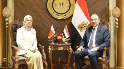 وزير قطاع الأعمال يستقبل سفيرة البحرين بالقاهرة لبحث مجالات التعاون وفرص الاستثمار
