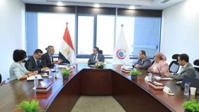 وزير الصحة والسكان يعقد اجتماعاً مع ممثل منظمة الأمم المتحدة للطفولة "اليونيسيف"