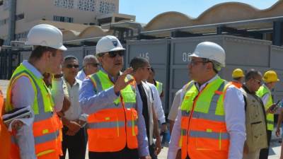 وزير قطاع الأعمال العام يتفقد مصانع شركة مصر للحرير الصناعي وألياف البوليستر