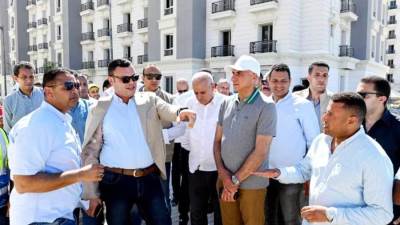 وزير الإسكان يتفقد وحدات سكن لكل المصريين والحى اللاتيني بالعلمين الجديدة