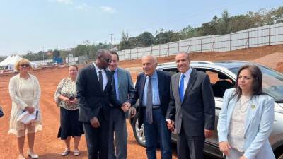 وزير الخارجية يشارك في حفل تدشين المرحلة الأولى من إنشاءات مركز مجدي يعقوب رواندا- مصر