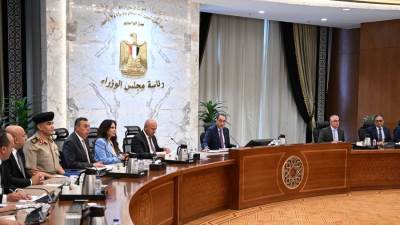 رئيس الوزراء يُتابع جهود تيسير دخول وخروج المستثمرين والبضائع من وإلى سيناء