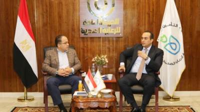 رئيس هيئة الرعاية الصحية يلتقي محافظ بورسعيد ويهنئه على منصبه الجديد