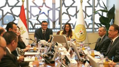 وزيرا الإسكان والتنمية المحلية والمدير الإقليمي لـ"الهابيتات" يتابعون تحضيرات مصر للمنتدى الحضري العالمي