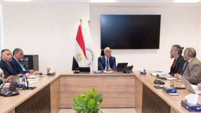 وزير الري يبحث مع ممثل منظمة اليونيسيف فى مصر تعزيز التعاون