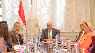 وزير التربية والتعليم يلتقي ممثل يونيسف في مصر