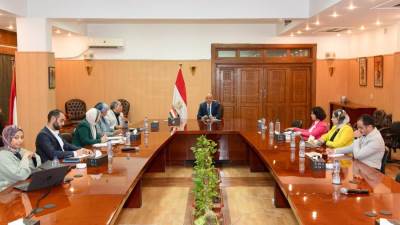 وزير الري يتابع موقف عدد من مشروعات الوزارة المقترحة واولويات تنفيذها