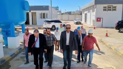 نائب وزير الإسكان يجتمع باللجنة المُشكلة لدراسة خدمات مياه الشرب والصرف الصحي