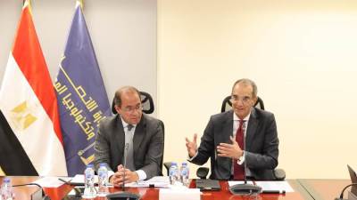 وزيرا الاتصالات والمالية: نستهدف زيادة مساهمات قطاع الاتصالات في الاقتصاد المصرى