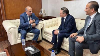 وزير الكهرباء يستقبل المدير العام لشركة روسآتوم الروسية