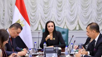 وزيرة التضامن الاجتماعي تجتمع بالإدارة المركزية للرعاية الاجتماعية