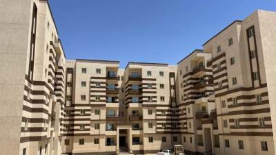 أيمن رشاد يتفقد وحدات سكن لكل المصريين ومحطة معالجة الصرف الصحي