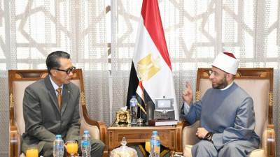 وزير الأوقاف يستقبل سفير إندونيسيا بالقاهرة