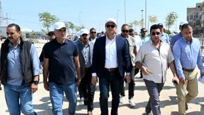 وزير الإسكان يتفقد وحدات سكن لكل المصريين بالعاشر من رمضان