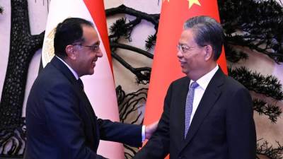 رئيس الوزراء يلتقي رئيس اللجنة الدائمة للمجلس الوطني لنواب الشعب الصيني