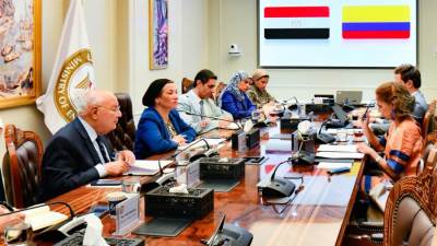 وزيرة البيئة تبحث تعزيز التعاون مع سفيرة كولومبيا بالقاهرة