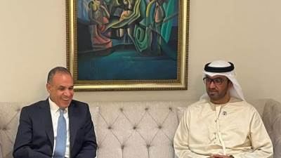 وزير الخارجية والهجرة يلتقي وزير الصناعة والتكنولوجيا المتقدمة الإماراتي