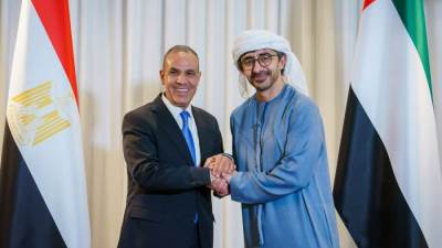 وزير الخارجية يعقد جلسة مباحثات مع وزير خارجية الإمارات