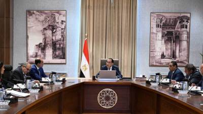 رئيس الوزراء يتابع إجراءات تفعيل وكالة ضمان الصادرات والاستثمار في افريقيا