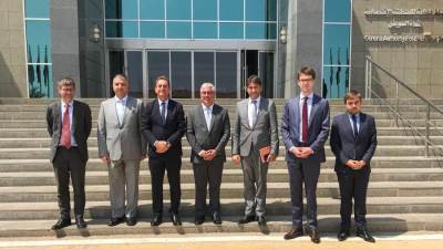 رئيس اقتصادية قناة السويس يبحث أوجه التعاون مع السفير الفرنسي بالقاهرة