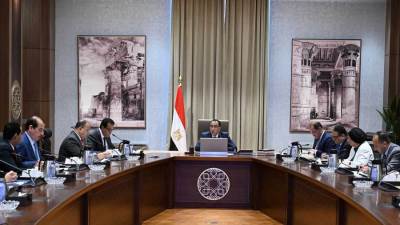 رئيس الوزراء يتابع الموقف التنفيذي والمالي للخدمات الصحية التي تقدمها الرعاية الصحية