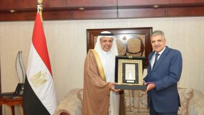رئيس هيئة قناة السويس يبحث سبل التعاون المشترك مع هيئة النقل السعودية