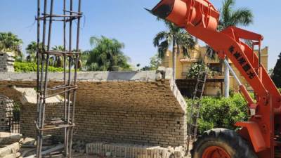 الإسكان: إزالة تعديات ومخالفات بناء في حملات بالساحل الشمالي الغربي وسفنكس الجديدة