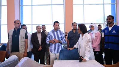 وزير الشباب والرياضة يتفقد مركز التنمية الشبابية والرياضية الجزيرة