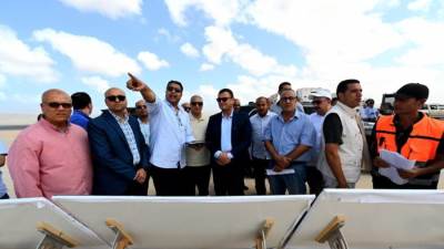 وزير الإسكان يتابع يتفقد أعمال المرافق والطرق بمنطقة غرب الضبعة