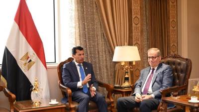وزير الرياضة يتابع آخر تطورات المعمل المصرى لمكافحة المنشطات