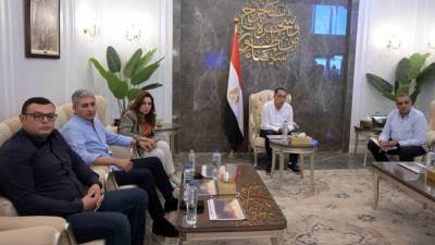 رئيس الوزراء يُتابع المنصة الجغرافية لمحافظة جنوب سيناء