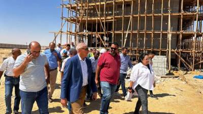 أمين غنيم يتفقد عدداً من مشروعات البنية التحتية والمرافق بحدائق أكتوبر