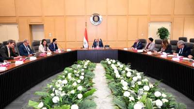 وزير الصناعة والنقل يبحث مع شركة سكاتك النرويجية سبل تعزيز التعاون