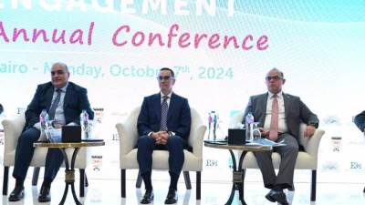 الخطيب: الحكومة تسعى إلى جذب المزيد من الاستثمارات وتعزيز دور القطاع الخاص