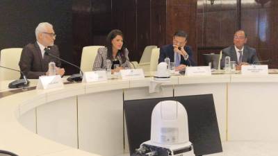 وزيرة التخطيط والتعاون الدولي تعقد جلسة مباحثات مع نائب رئيس وزراء رومانيا