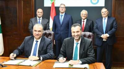 وزير البترول يشهد توقع اتفاق شراكة بين إيجاس وكوبيلوزوس اليونانية