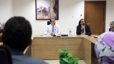 نائب الوزير يجتمع مع لجنة نظم الغذاء لاستعراض الإنجازات والمبادرات المستقبلية